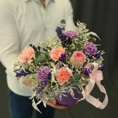 "Полночь" цветы в шляпной коробке