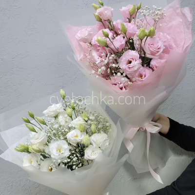 Букет из эустомы и гипсофилы